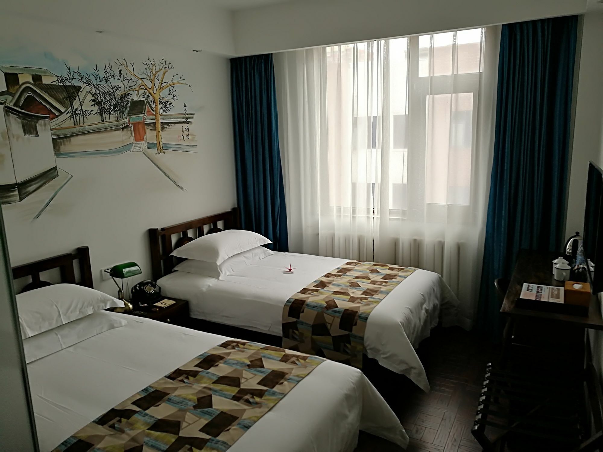 Nost Algia Hotel Near Beijing Panjiayuan Antique Market- Beijing Happy Valley, Cbd, China Zun And Sanlitun, Tian'Anmen Square, Free Ice Cream, Mineral Water, Coffee, Snacks And Laundry Service, Free Gymnastic, English Communication Well Exterior photo