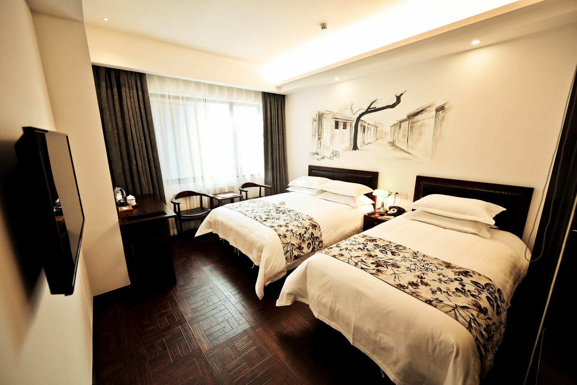 Nost Algia Hotel Near Beijing Panjiayuan Antique Market- Beijing Happy Valley, Cbd, China Zun And Sanlitun, Tian'Anmen Square, Free Ice Cream, Mineral Water, Coffee, Snacks And Laundry Service, Free Gymnastic, English Communication Well Exterior photo