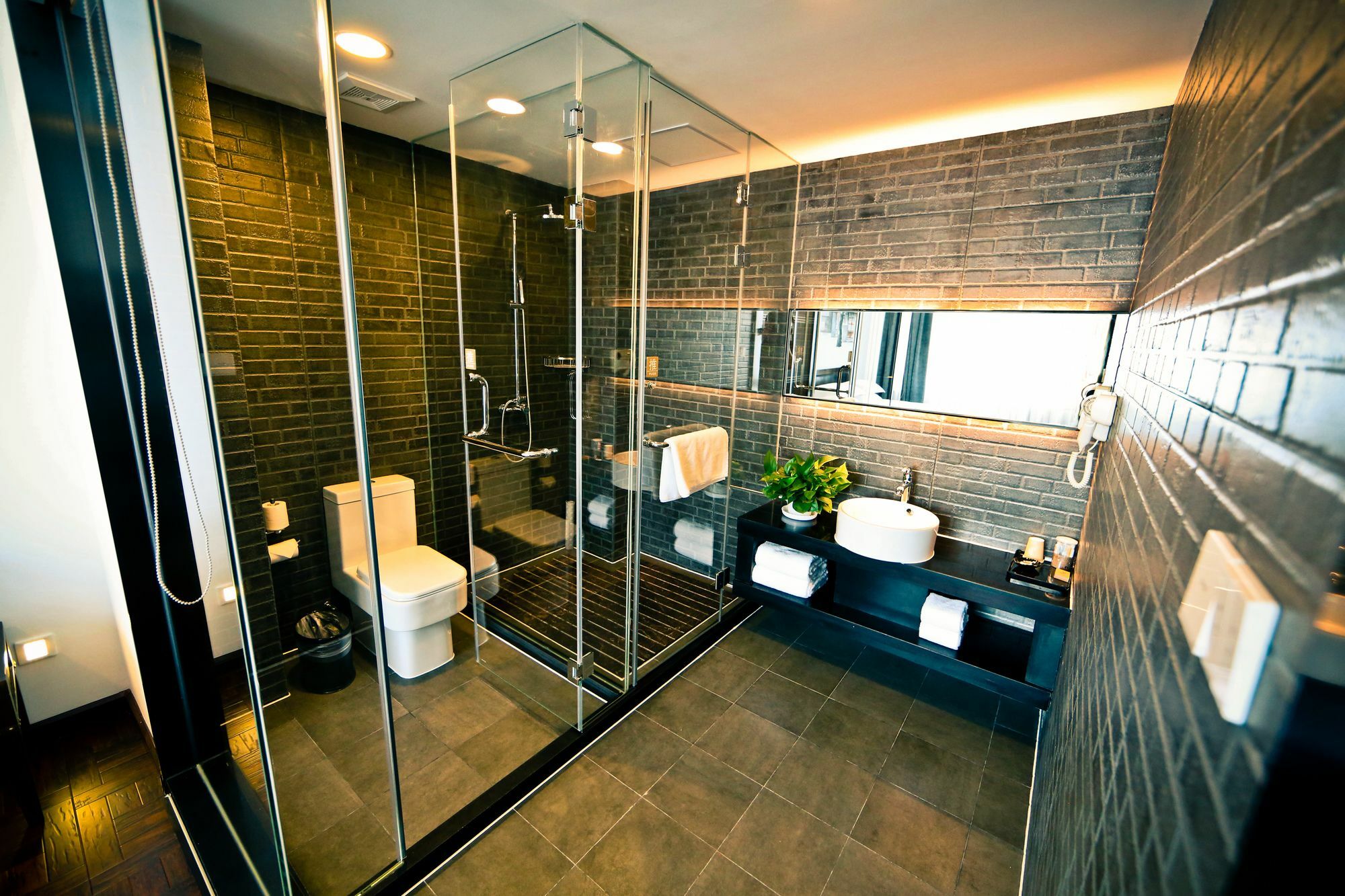 Nost Algia Hotel Near Beijing Panjiayuan Antique Market- Beijing Happy Valley, Cbd, China Zun And Sanlitun, Tian'Anmen Square, Free Ice Cream, Mineral Water, Coffee, Snacks And Laundry Service, Free Gymnastic, English Communication Well Exterior photo