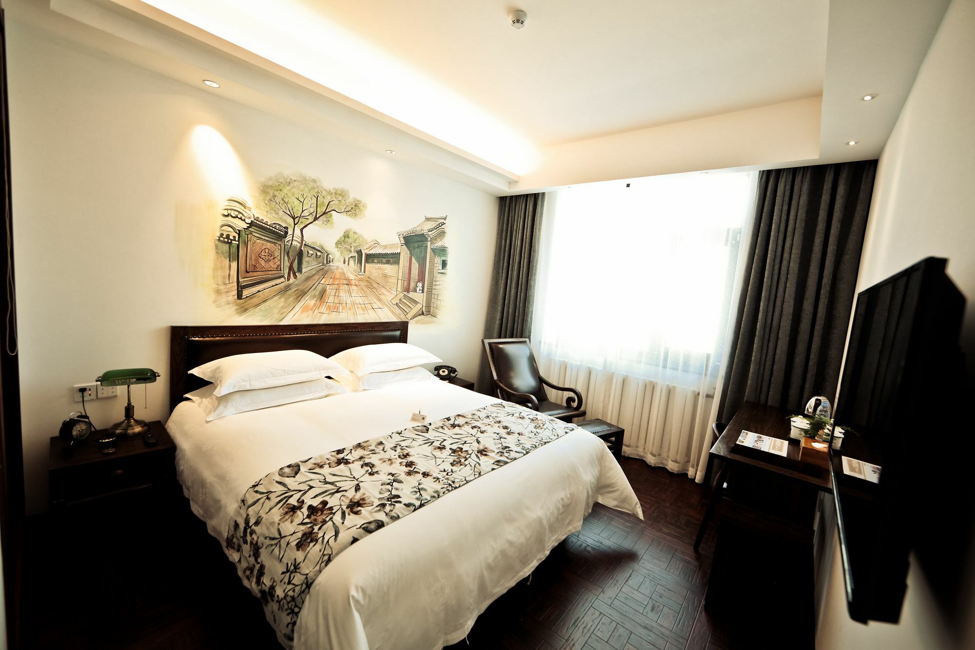 Nost Algia Hotel Near Beijing Panjiayuan Antique Market- Beijing Happy Valley, Cbd, China Zun And Sanlitun, Tian'Anmen Square, Free Ice Cream, Mineral Water, Coffee, Snacks And Laundry Service, Free Gymnastic, English Communication Well Exterior photo